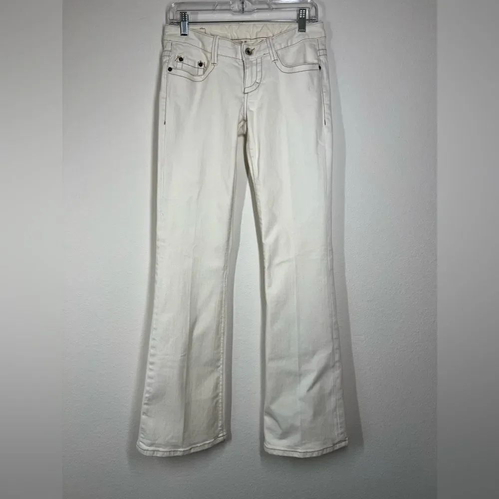 X2 Denim Laboratory White Stretchy flared leg Jeans size W 30/ L32
